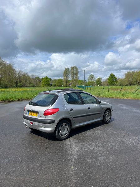 Peugeot 206 (2) 1.6 16S XT 5P