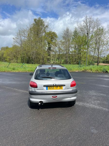 Peugeot 206 (2) 1.6 16S XT 5P