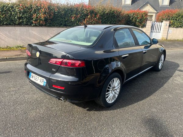 Alfa Romeo 159 2.4 JTDM 200 DISTINCTIVE