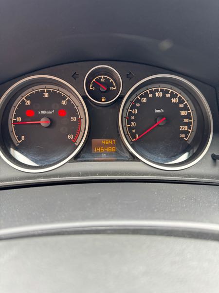 Opel Astra III GTC 1.7 CDTI 100 ENJOY