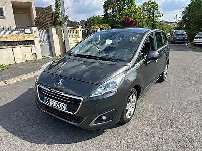 Peugeot 5008 (2) 1.2 PURETECH 130 S&amp;S ALLURE 7PL