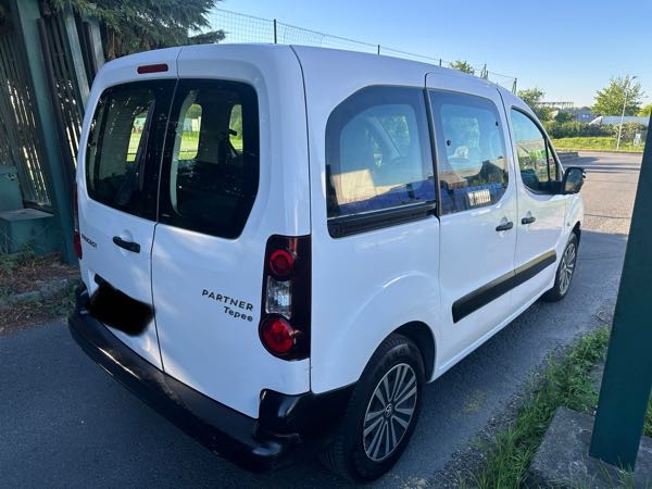 Peugeot Partner 1.6 HDI 75 TOTEM