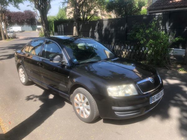 Skoda Superb 1.9 TDI 130 AMBIENTE