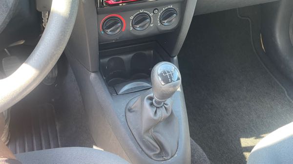 Renault Clio II (2) 1.2 AUTHENTIQUE 3P