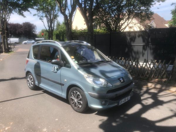 Peugeot 1007 Peugeot 1007 (1.4HDI faible km
