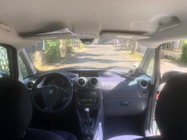 Peugeot 1007 Peugeot 1007 (1.4HDI faible km