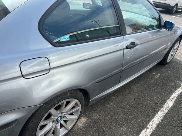 Bmw Serie 3 vend bmw série 3