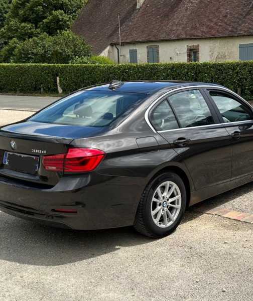 Mercedes-Benz Classe E BMW SERIE 3 F30