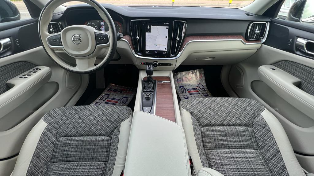 Volvo V60 II D3 150 ADBLUE MOMENTUM GEARTRONIC 8