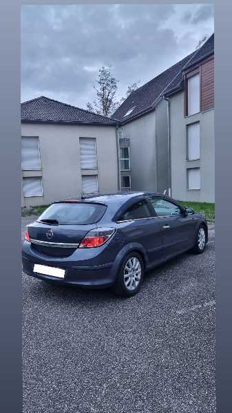 Opel Astra III GTC 1.6 TWINPORT SPORT