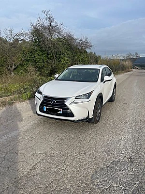 Lexus Nx LEXUS NX300h 197ch / 121 000 KMS / SIÈGES CHAUFFANTS