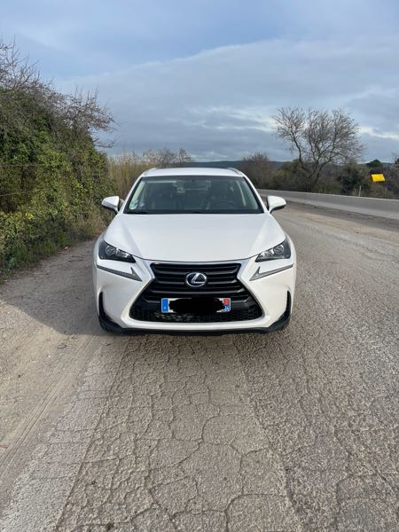Lexus Nx LEXUS NX300h 197ch / 121 000 KMS / SIÈGES CHAUFFANTS