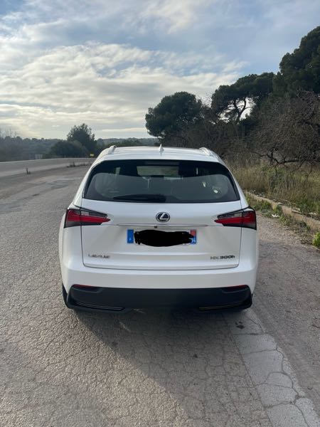 Lexus Nx LEXUS NX300h 197ch / 121 000 KMS / SIÈGES CHAUFFANTS