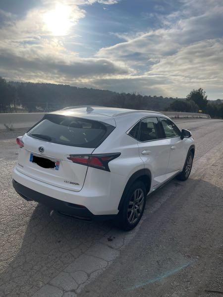 Lexus Nx LEXUS NX300h 197ch / 121 000 KMS / SIÈGES CHAUFFANTS
