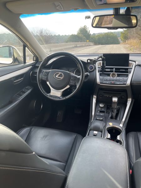 Lexus Nx LEXUS NX300h 197ch / 121 000 KMS / SIÈGES CHAUFFANTS