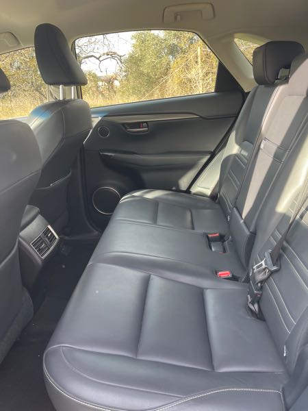 Lexus Nx LEXUS NX300h 197ch / 121 000 KMS / SIÈGES CHAUFFANTS