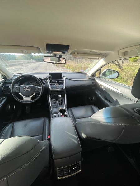 Lexus Nx LEXUS NX300h 197ch / 121 000 KMS / SIÈGES CHAUFFANTS