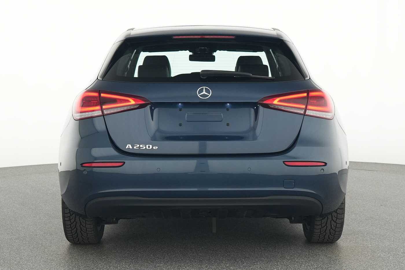 Mercedes-Benz A 250  e Style
