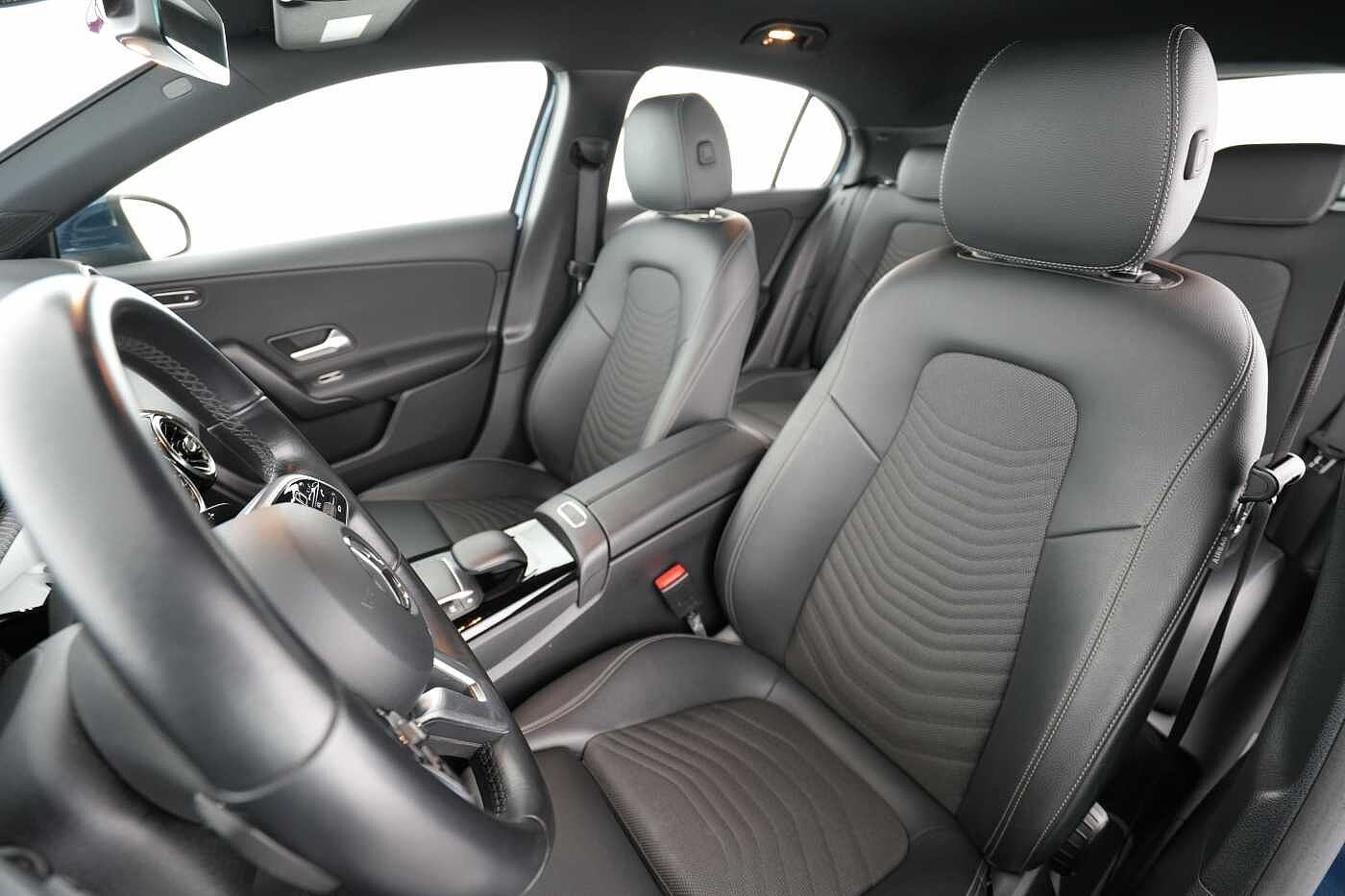 Mercedes-Benz A 250  e Style
