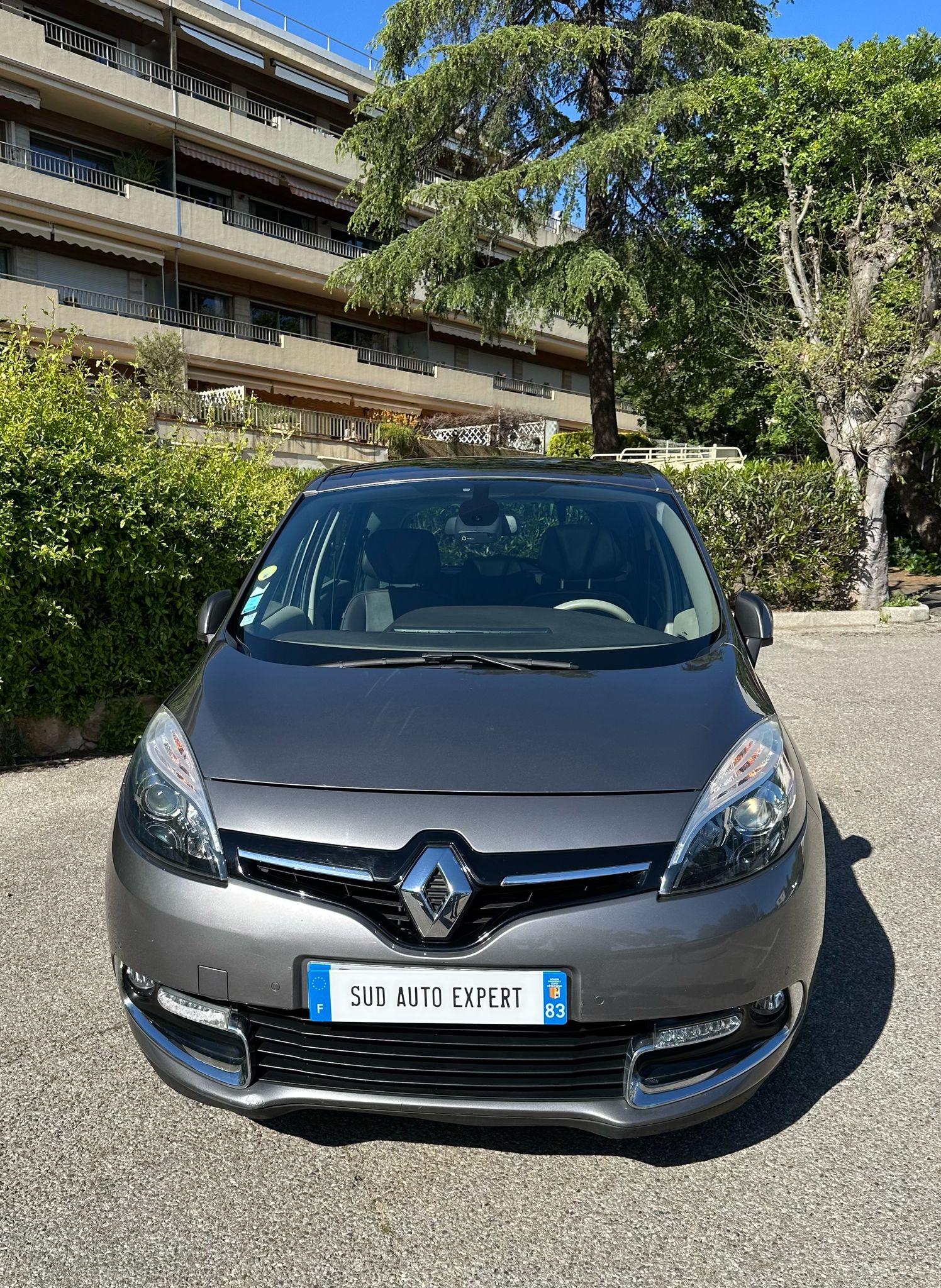 Renault Scenic III (3) 1.6 DCI 130 ENERGY INITIALE ECO2