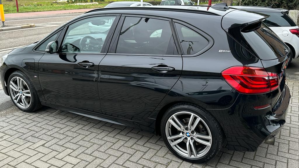 Bmw Serie 2 225xeA Plug-In Hybrid, Head-up Displ,Pack-M, Pano,Garant 12M