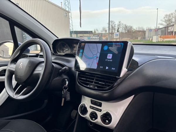 Peugeot 208 (2) 1.2 PURETECH 68 LIKE 5P