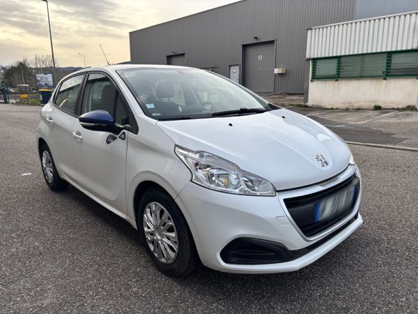 Peugeot 208 (2) 1.2 PURETECH 68 LIKE 5P