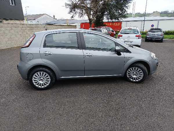 Fiat Punto Evo 1.3 MULTIJET 75 S&amp;S DPF DYNAMIC 5P
