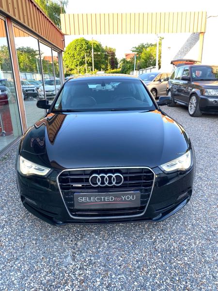 Audi A5 (2) SPORTBACK 2.0 TDI 177 AMBIENTE PLUS QUATTRO S TRONIC 5PL