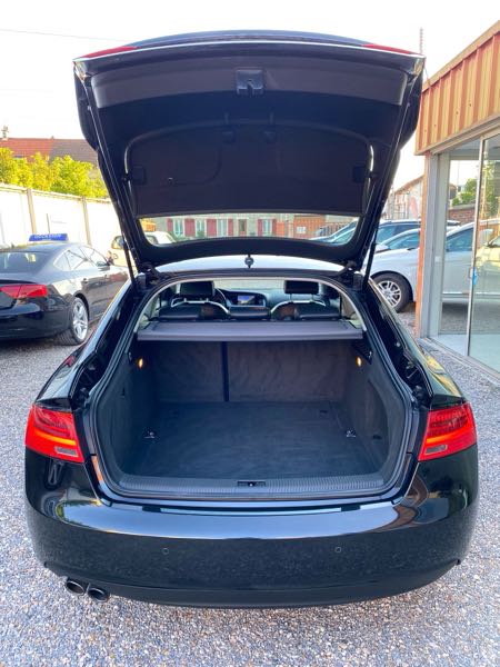 Audi A5 (2) SPORTBACK 2.0 TDI 177 AMBIENTE PLUS QUATTRO S TRONIC 5PL
