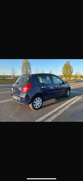 Renault Clio IV 1.2 16V 75 AUTHENTIQUE