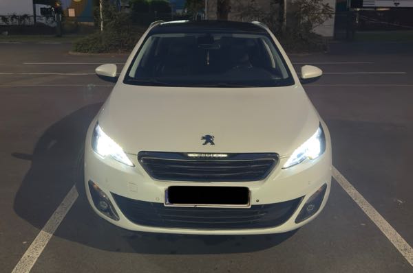 Peugeot 308 II SW 1.6 BLUEHDI 120 S&amp;S FELINE EAT6