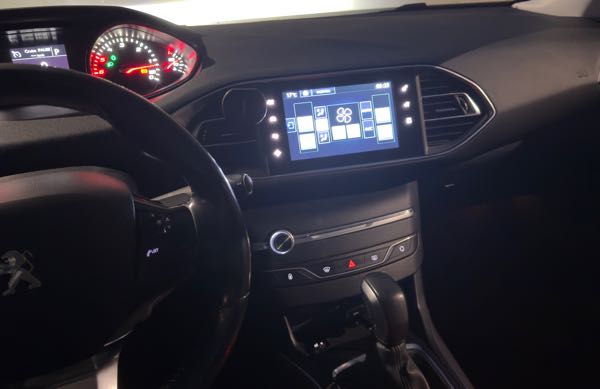 Peugeot 308 II SW 1.6 BLUEHDI 120 S&amp;S FELINE EAT6