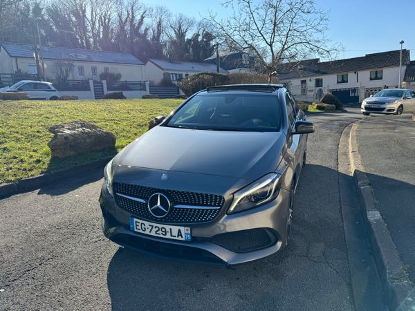 Mercedes-Benz Classe A III (2) 180 D FASCINATION 7G-DCT