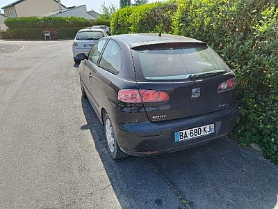 Seat Ibiza III 1.4 16S 75 SIGNO 3P