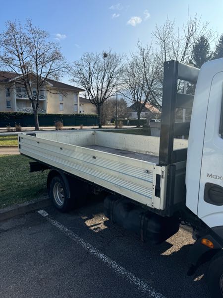 Renault Alaskan Renault maxyty