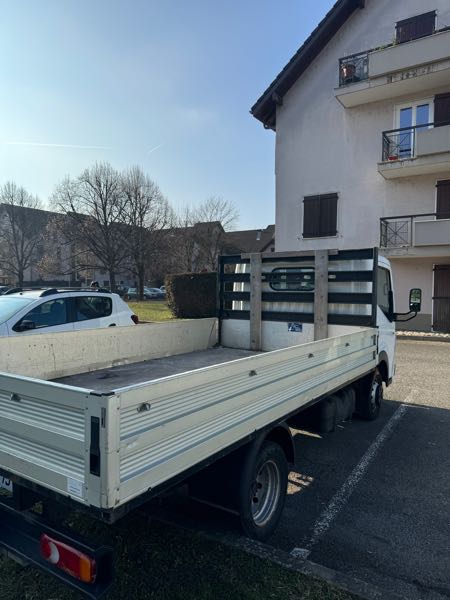 Renault Alaskan Renault maxyty