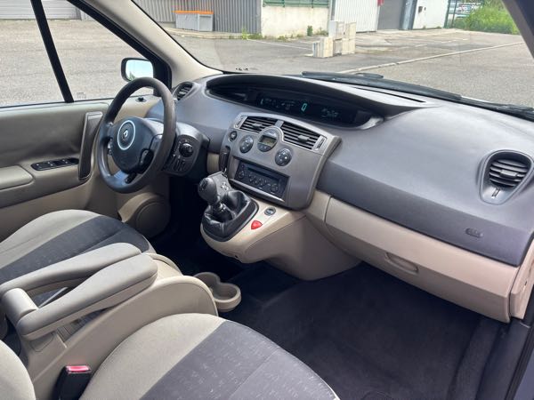 Renault Scenic II (2) 1.6 16V 110 EXPRESSION