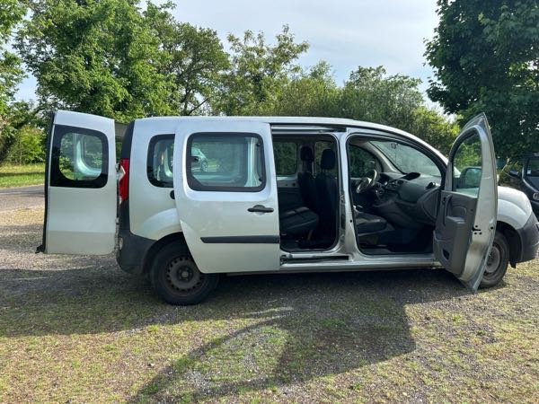 Renault Kangoo Renault KANGOO maxi 5 places