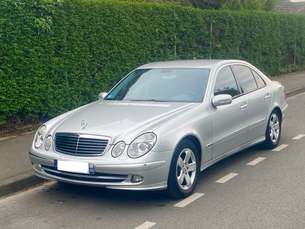 Mercedes-Benz Classe E II (2) 220 CDI AVANTGARDE BVA