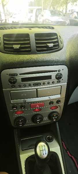 Alfa Romeo 147 (2) 1.6 T.S. 120 ELEGANZA 5P