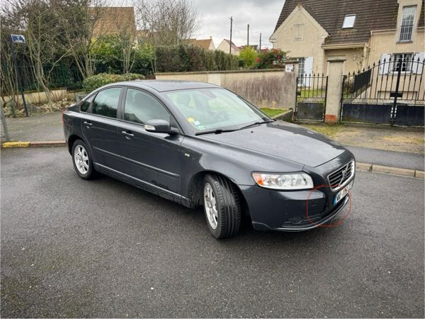 Volvo S40 II 1.6 D 110 DRIVE MOMENTUM