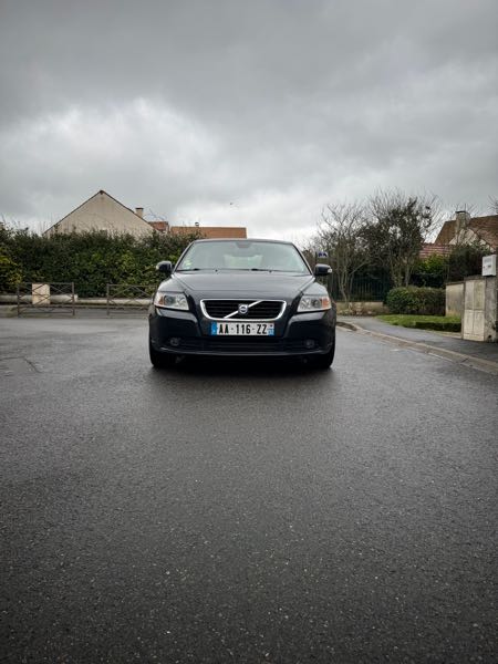 Volvo S40 II 1.6 D 110 DRIVE MOMENTUM