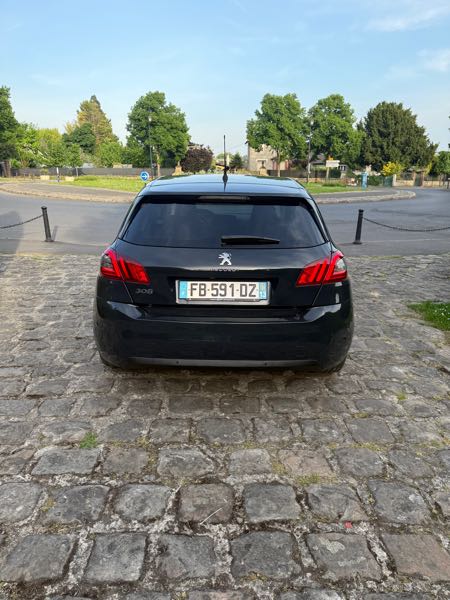 Peugeot 308 II (2) 1.5 BLUEHDI 130 S&amp;S 7CV ACTIVE BUSINESS