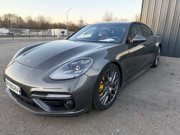 Porsche Panamera II TURBO