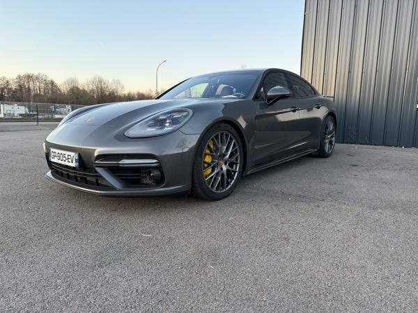 Porsche Panamera II TURBO