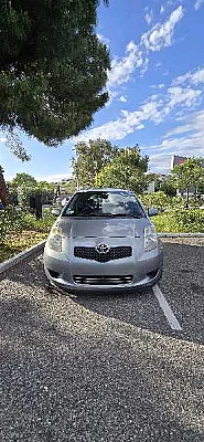 Toyota Yaris II 87 VVT-I 3P