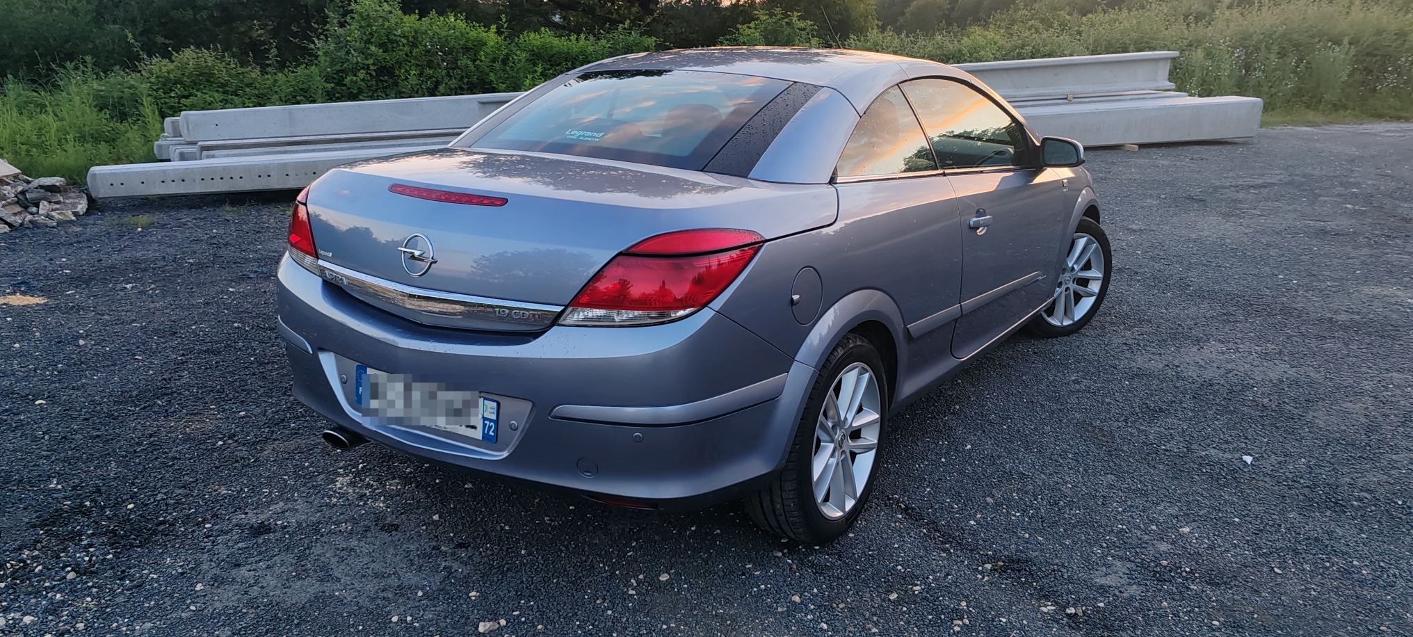 Opel Astra III TWINTOP 1.9 CDTI 150 COSMO CABRIOLET