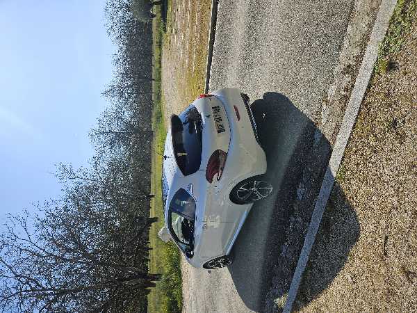 Peugeot 208 1.6 THP 200 GTI 3P