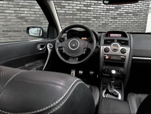 Renault Megane II (2) 2.0 T 225 RS 5P